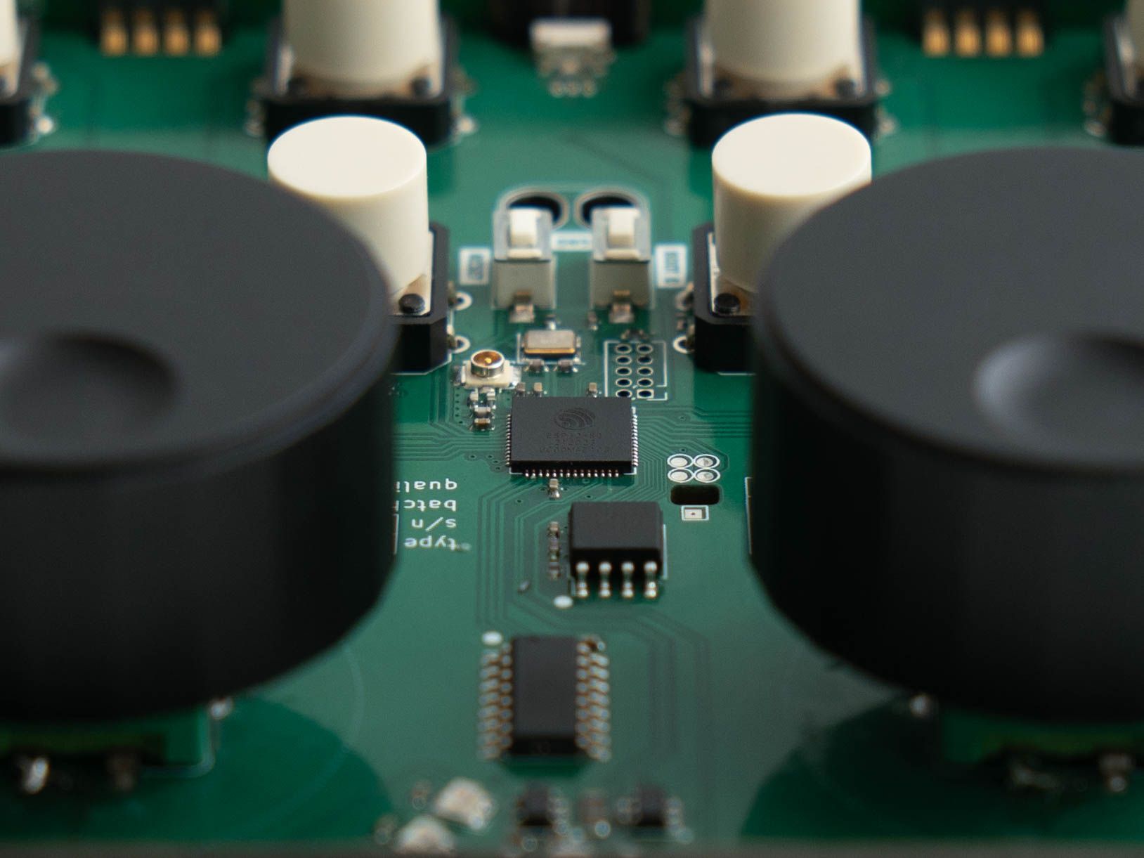  Printed circuit with knobs on tow sides