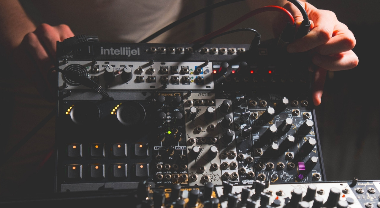 Pitch & Mod Wheel – Scaled Keyboard